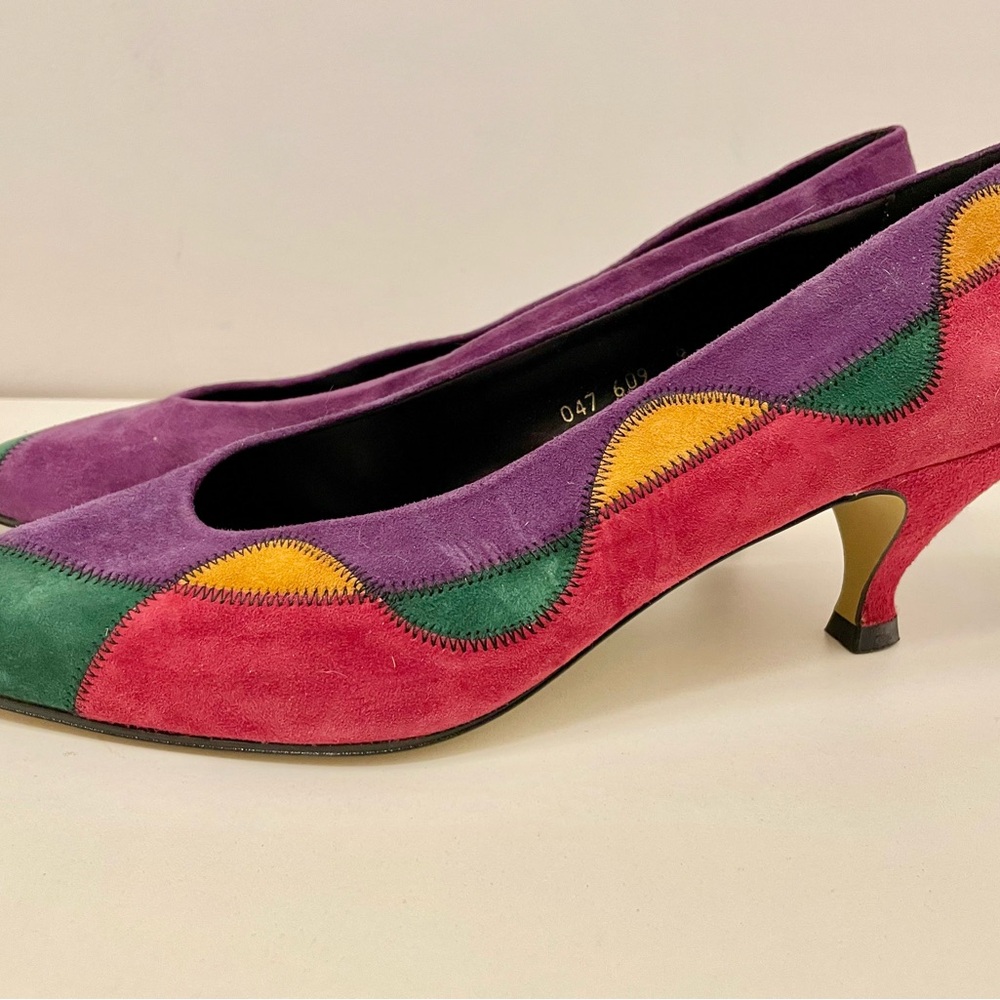 Vintage Multicolor Suede Pointed Toe Women’s Flats - Picture 4 of 9